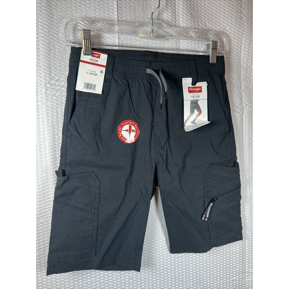 Boy's Shorts Wrangler Tech Cargo Straight Shorts Black SZ Large 10-12 Draw